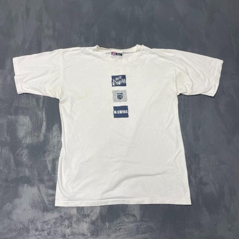 Vintage Graphic Streetwear T Shirt Men Medium White 2000s K-Swiss